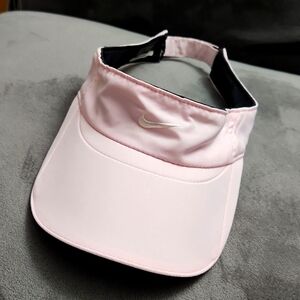 Nike Visor - Light pink color and can adjust